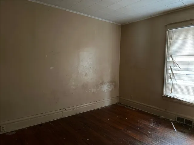 $115,000 | 65-67 Lake View Park, Rochester, NY 14613