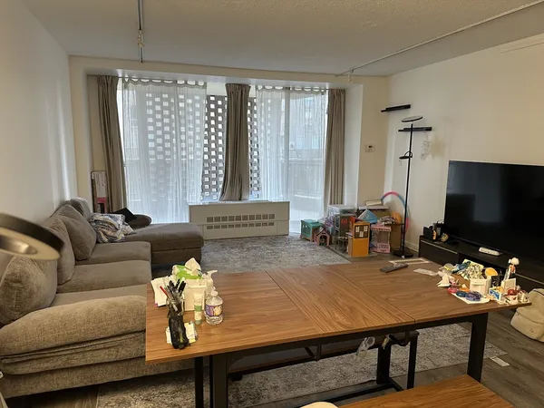 $4,200 | 44 Washington Street, Unit 202, Brookline, MA 02445