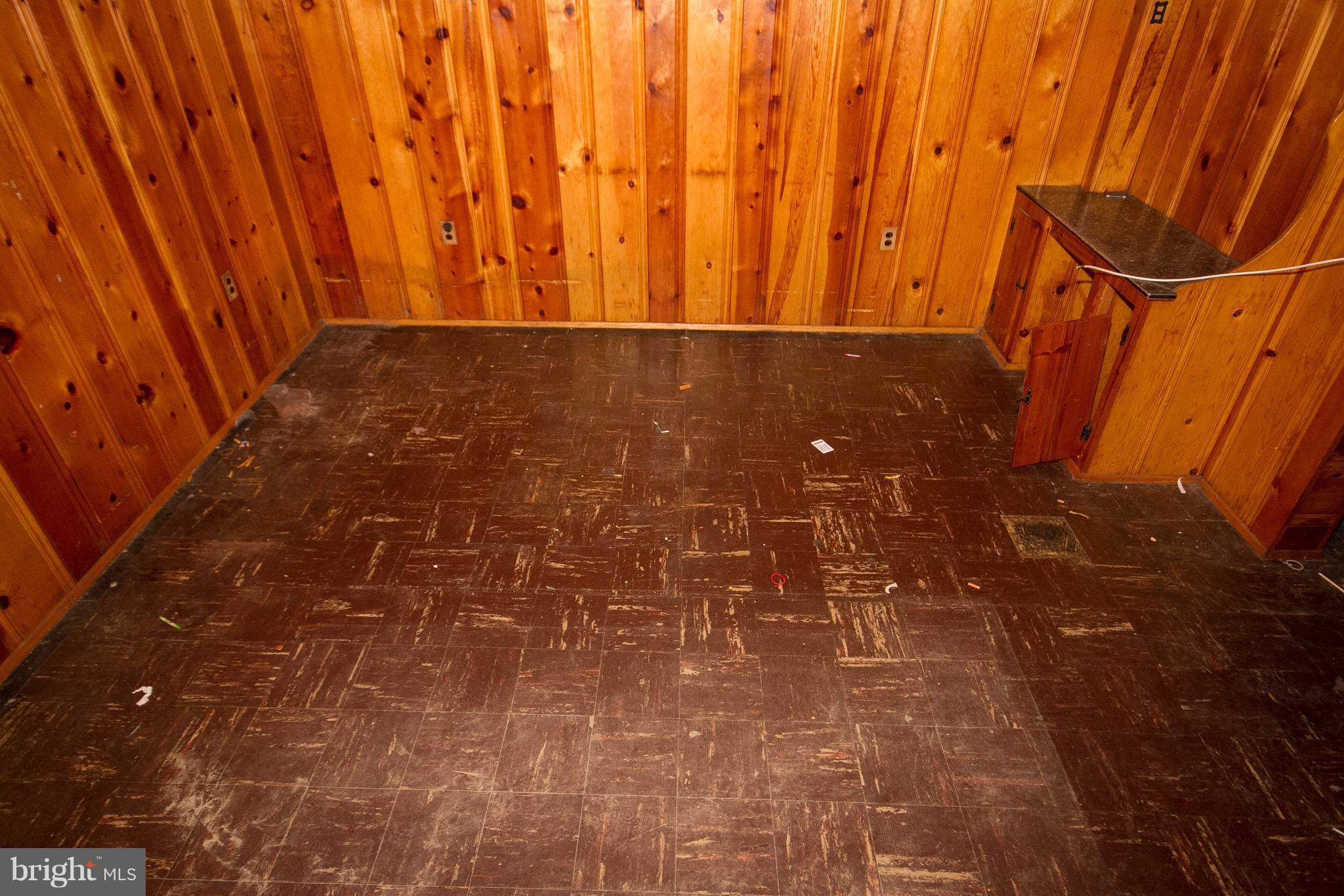 1930 Ormand Road Baltimore, MD 21222 - Photo 14 of 21 Interior (General)