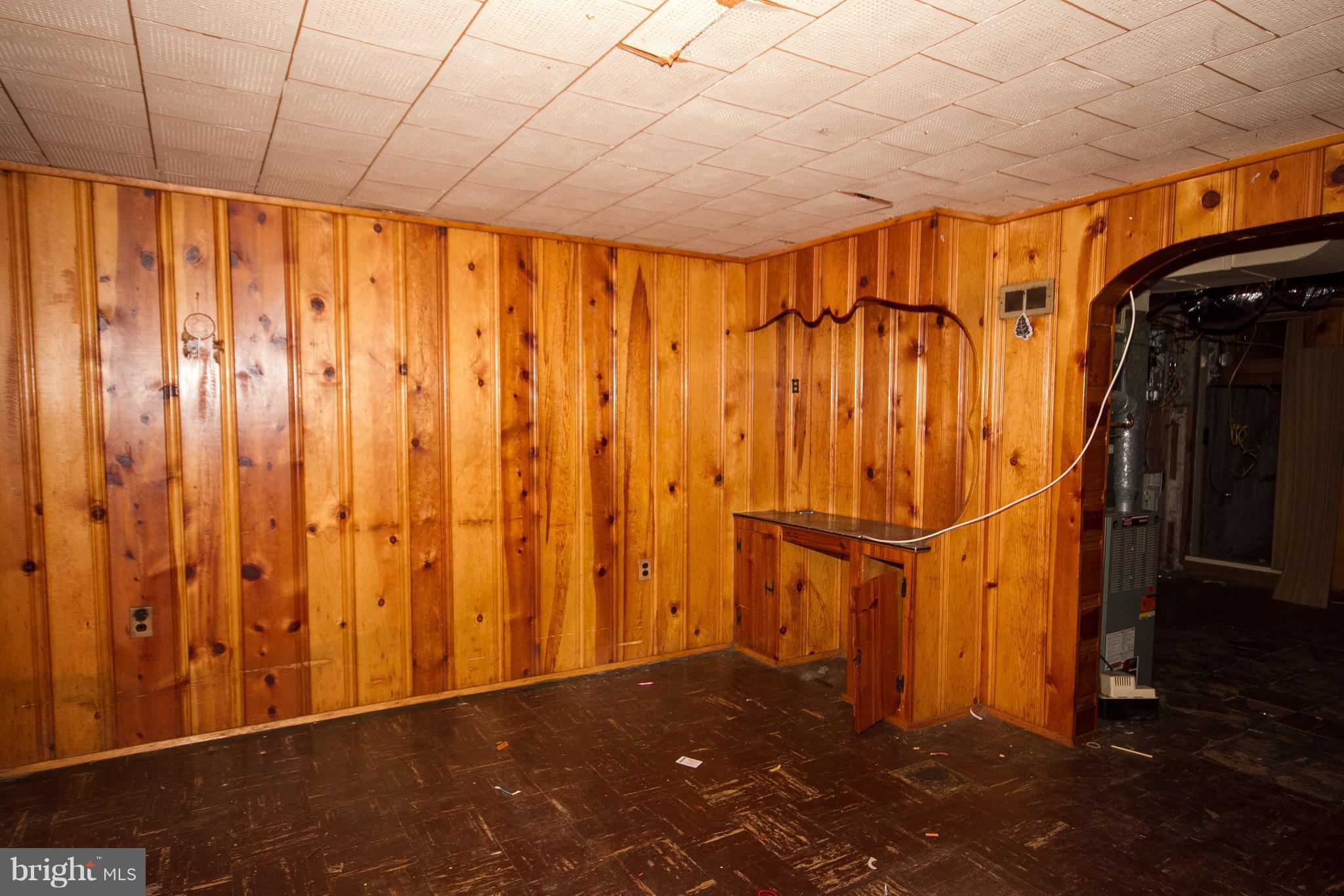 1930 Ormand Road Baltimore, MD 21222 - Photo 15 of 21 Interior (General)