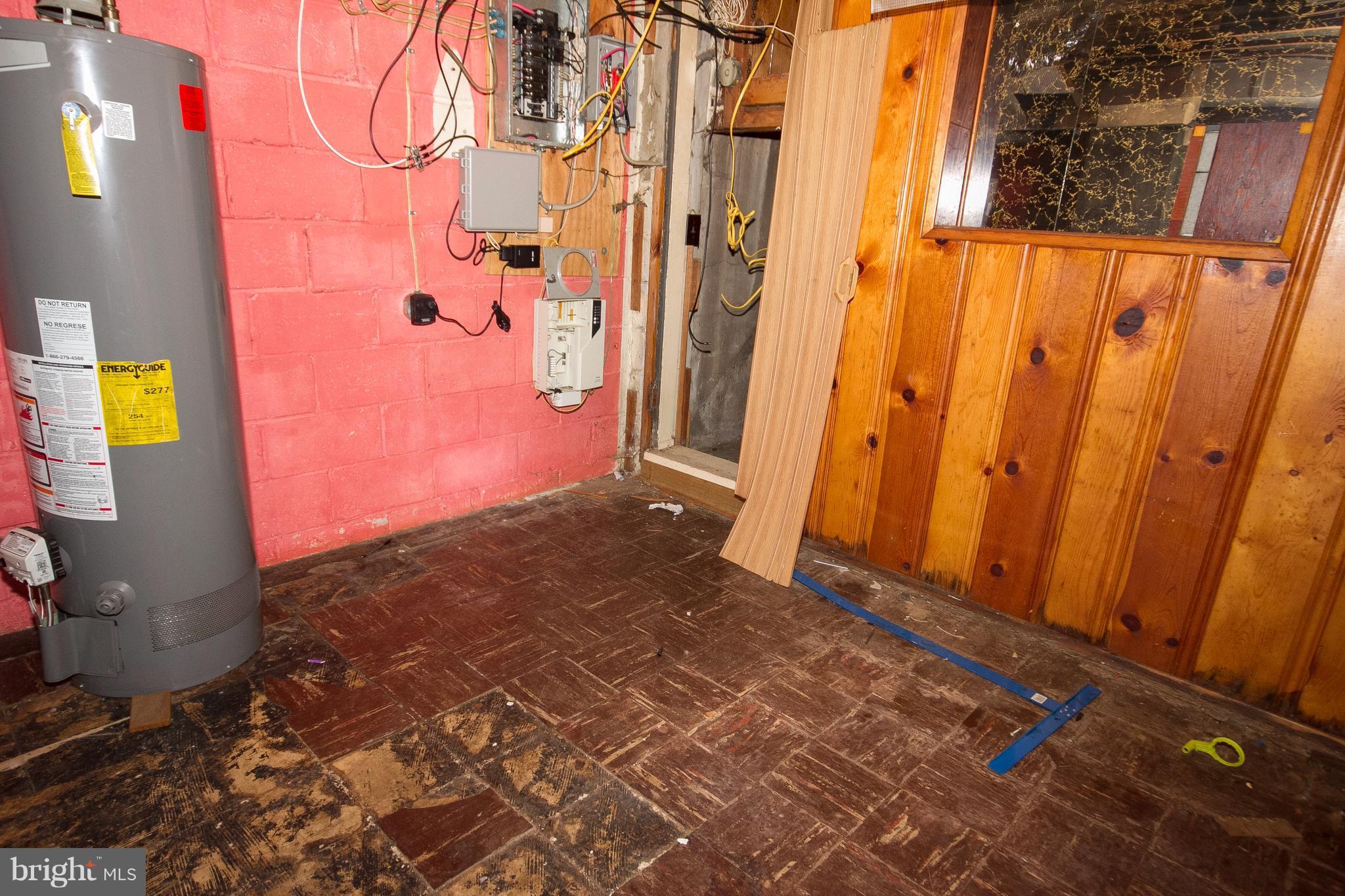 1930 Ormand Road Baltimore, MD 21222 - Photo 18 of 21 Interior (General)