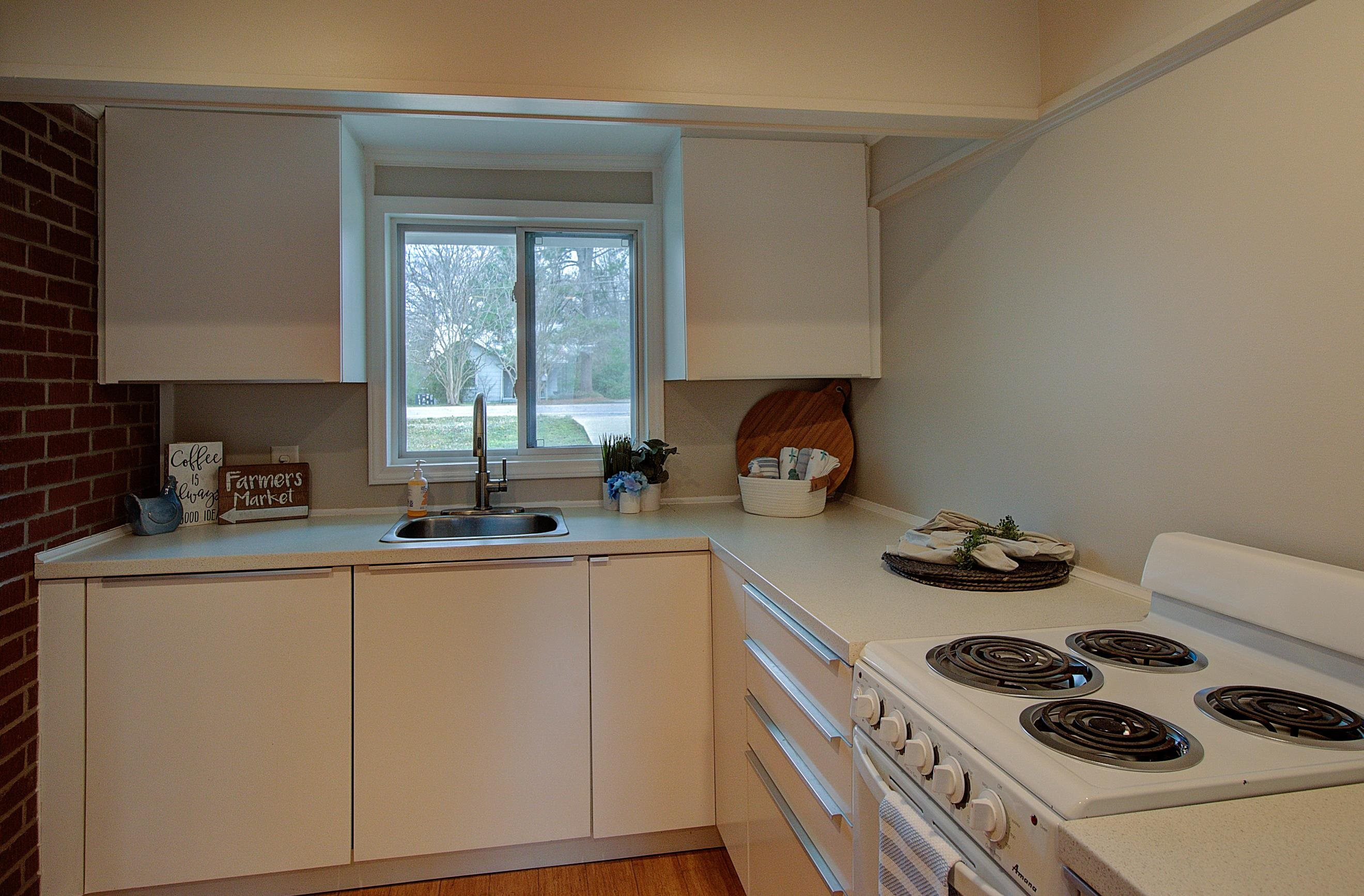 4115 St James Church Road Raleigh, NC 27604 - Photo 18 of 22 MIL Kitchen