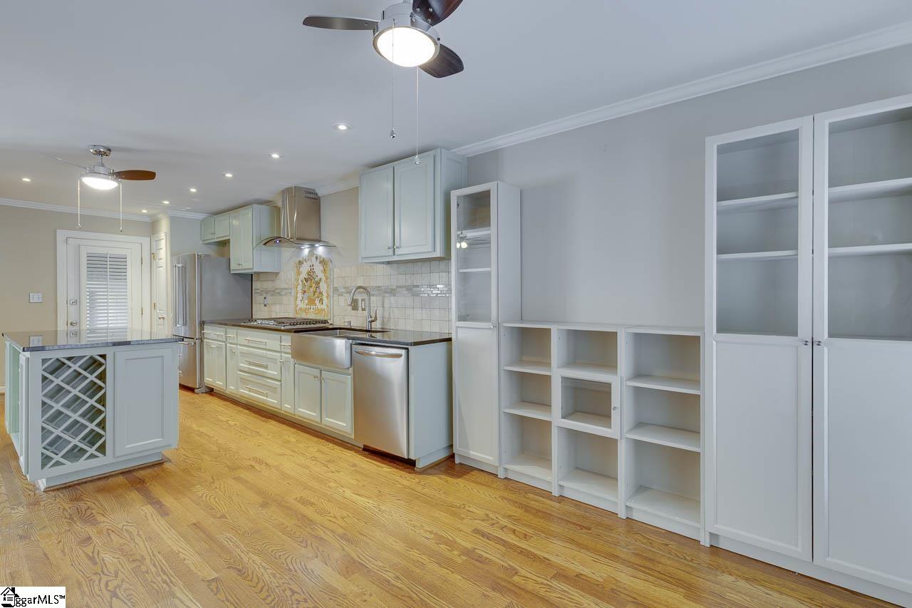 1205 Shadow Way Greenville, SC 29615 - Photo 13 of 48