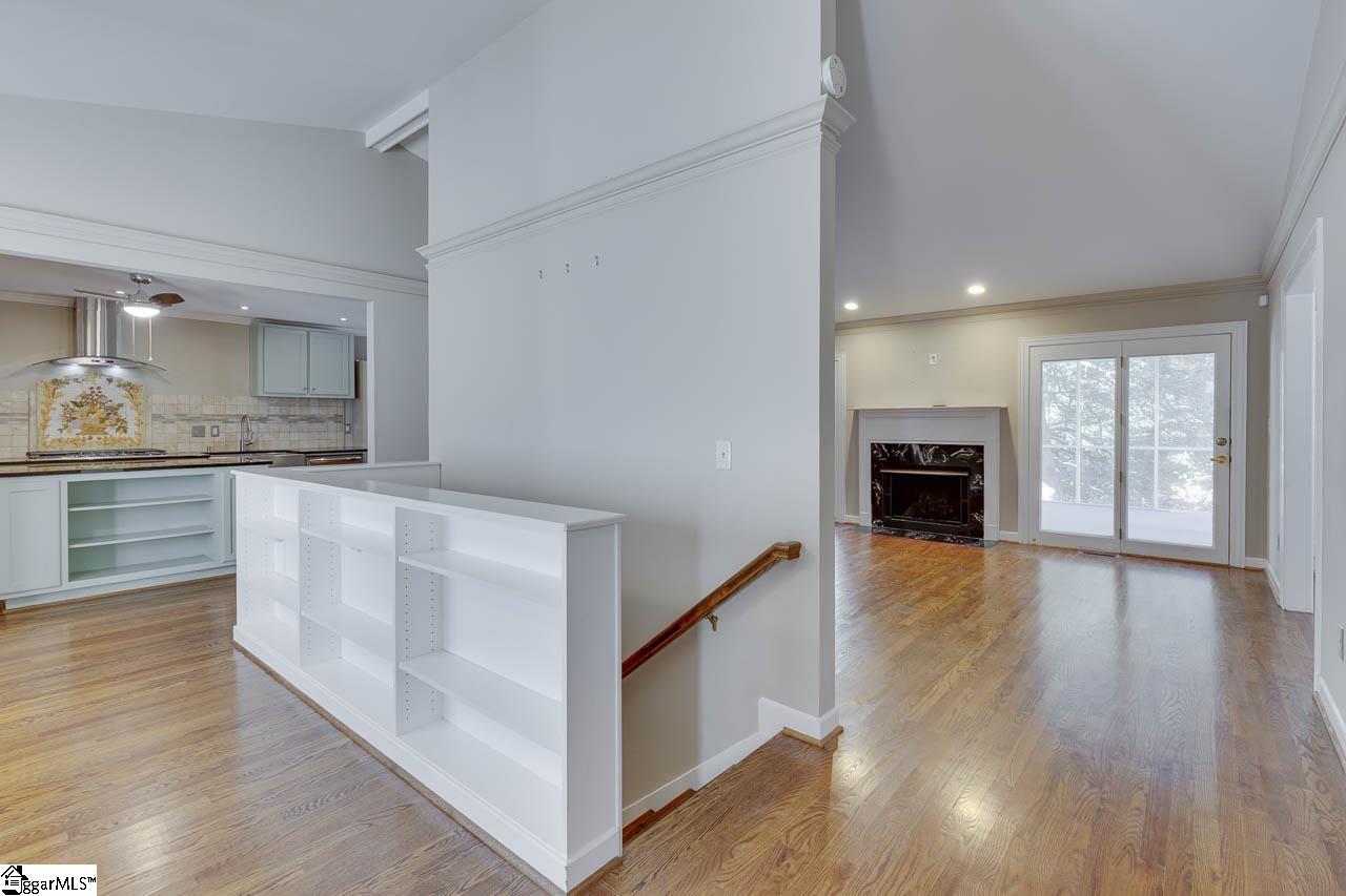 1205 Shadow Way Greenville, SC 29615 - Photo 5 of 48