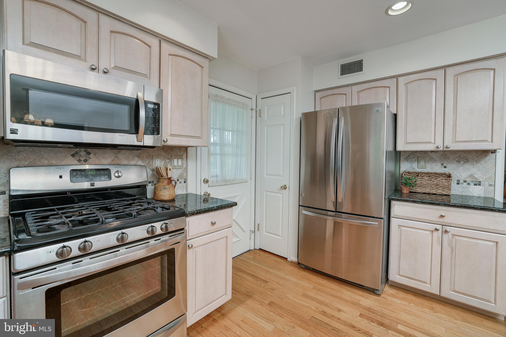 435 Ramsey Road Yardley, PA 19067 - Photo 18 of 36