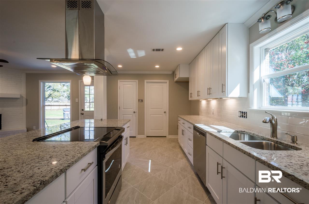 8250 West Rachael Drive Mobile, AL 36695 - Photo 7 of 17