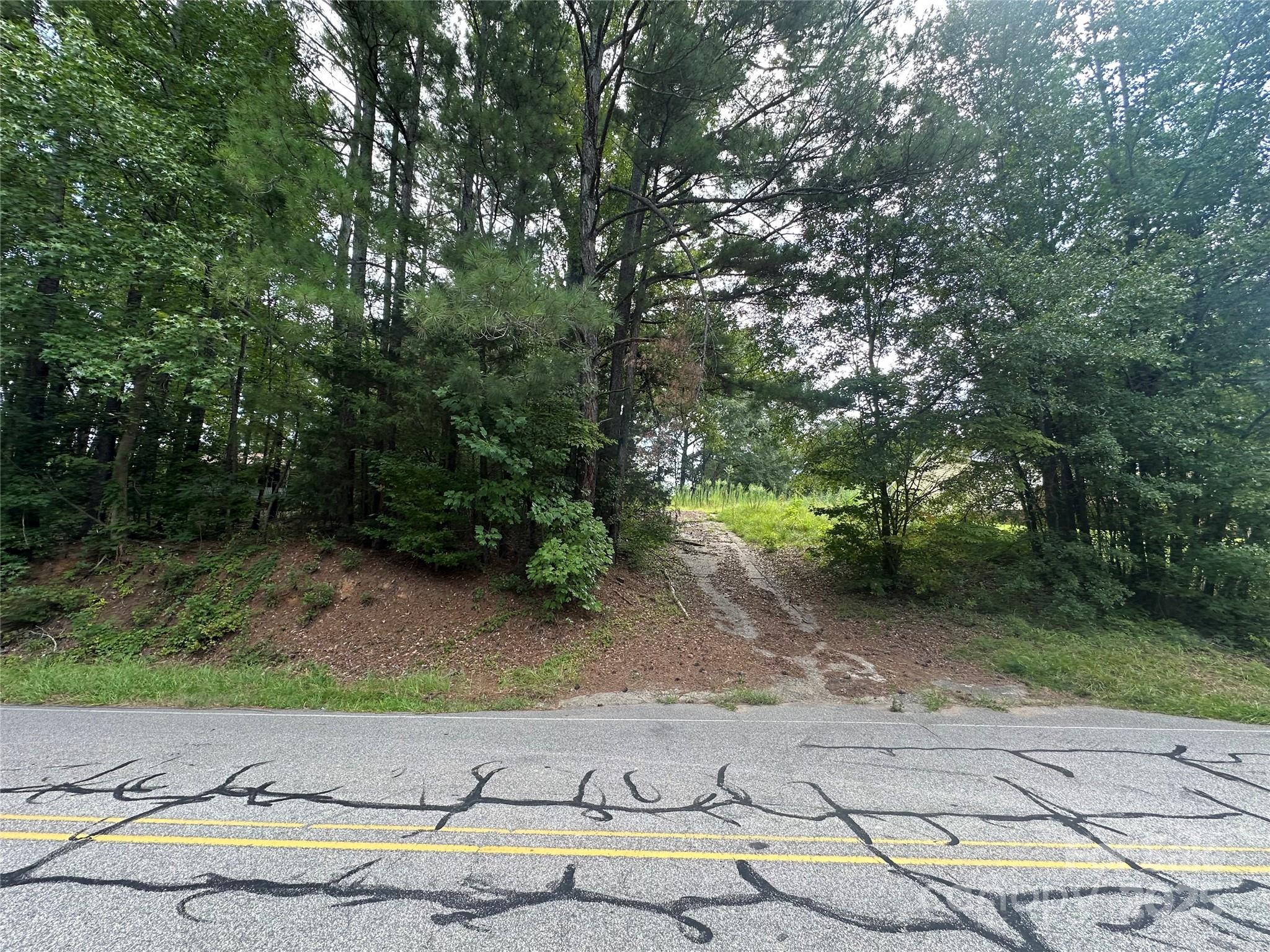 305 A River Road, Unit 3 Rockingham, NC 28379 - Photo 3 of 5