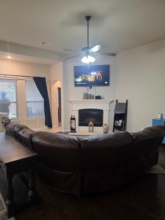 904 Royse Ridge Road Ennis, TX 75119 - Photo 4 of 18