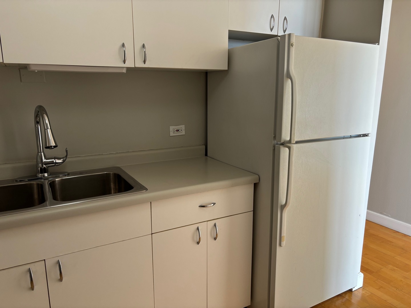 5320 North Sheridan Road, Unit 1610 Chicago, IL 60640 - Photo 13 of 18