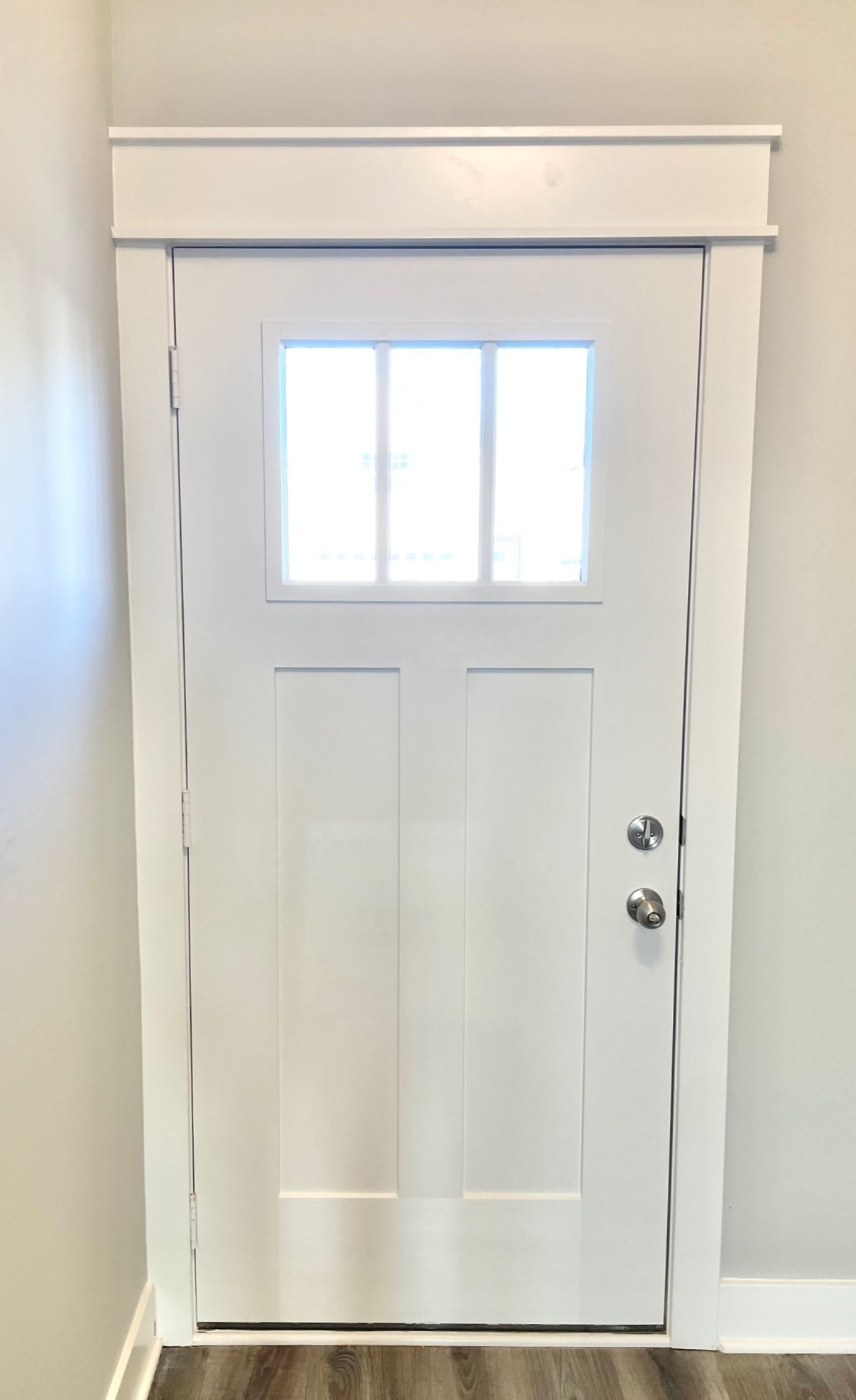 613 Spring Hill Drive Smyrna, TN 37167 - Photo 23 of 25 a bathroom with a window