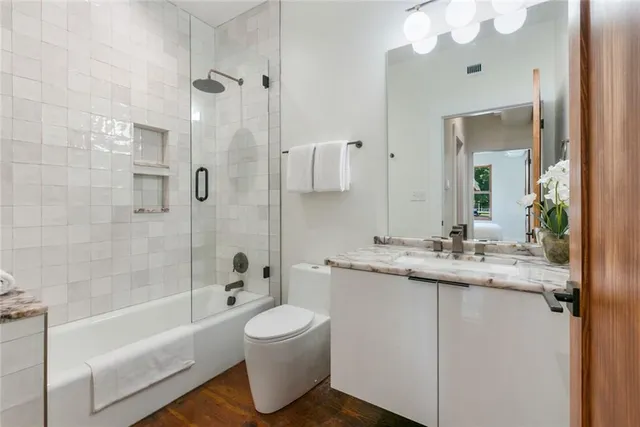 $760,000 | 301 South Toulme Street, Unit 203, Bay St. Louis, MS 39520