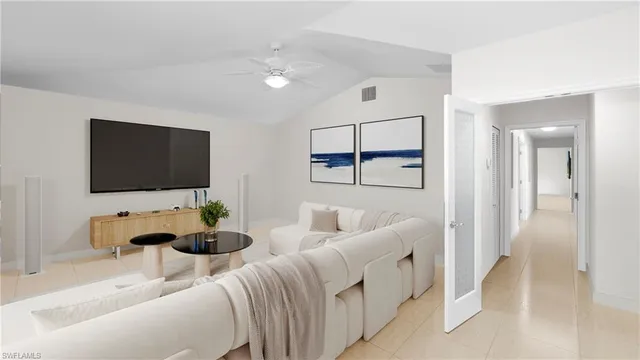 $1,000,000 | 1580 16th Street Northeast, Naples, FL 34120