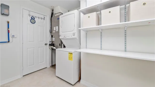 $1,000,000 | 1580 16th Street Northeast, Naples, FL 34120