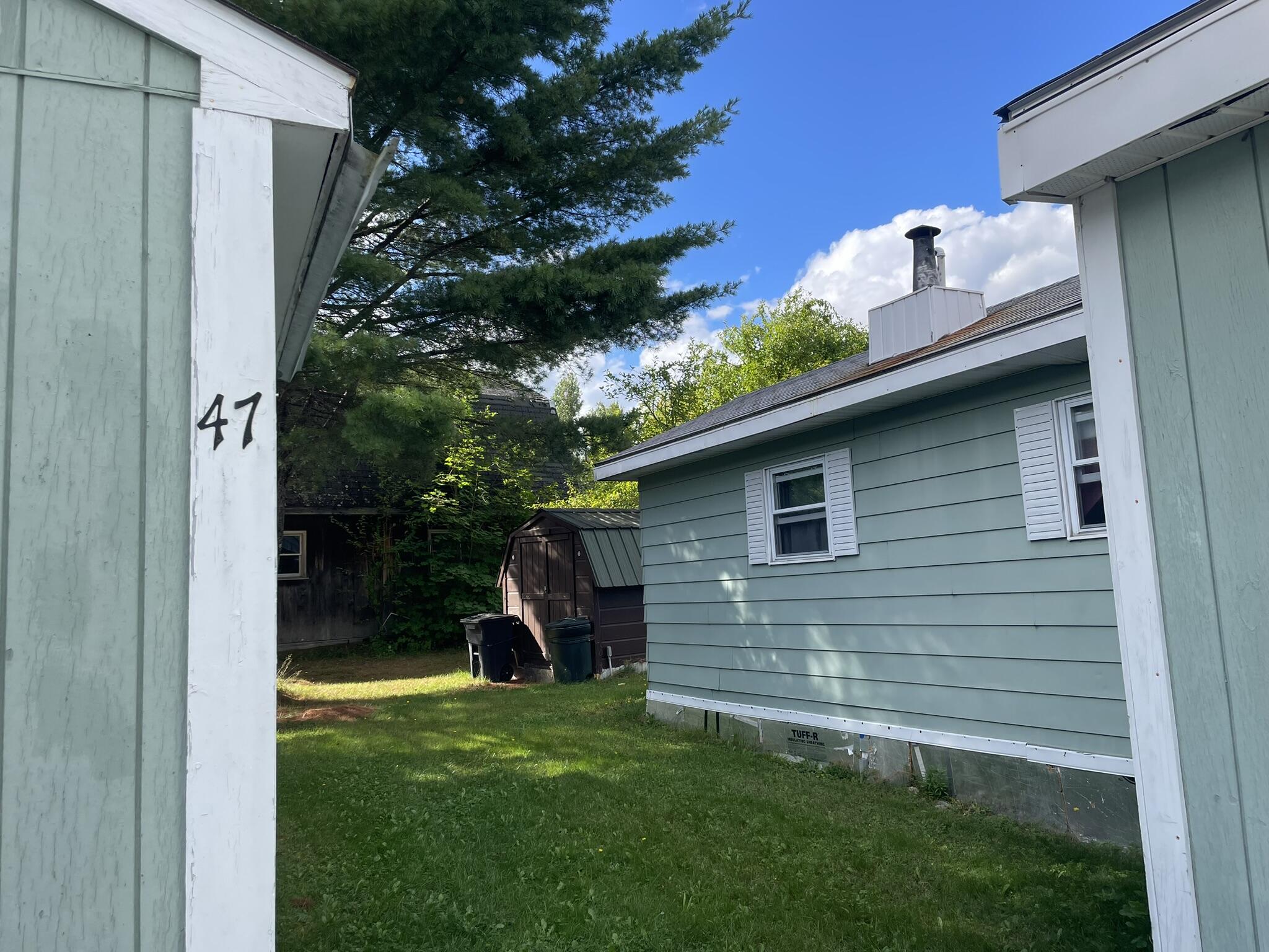 47 Cedar Street Millinocket, ME 04462 - Photo 6 of 29 IMG_4313