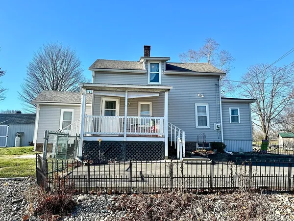 $320,000 | 41 Old Ferry Road, Northampton, MA 01060