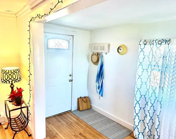 $329,900 | 41 Old Ferry Road, Northampton, MA 01060