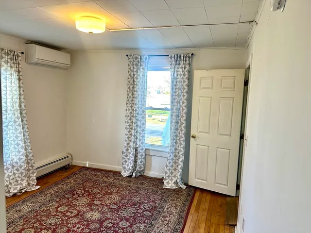 $329,900 | 41 Old Ferry Road, Northampton, MA 01060