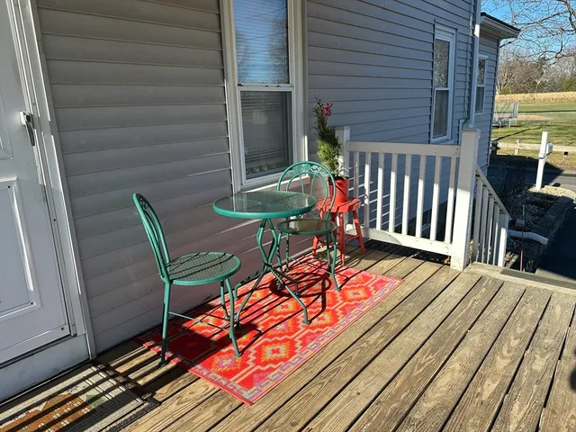 $329,900 | 41 Old Ferry Road, Northampton, MA 01060