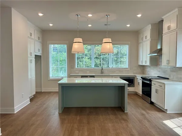 $699,000 | 2652 Mackintosh Court, Unit 23, Brookhaven, GA 30319