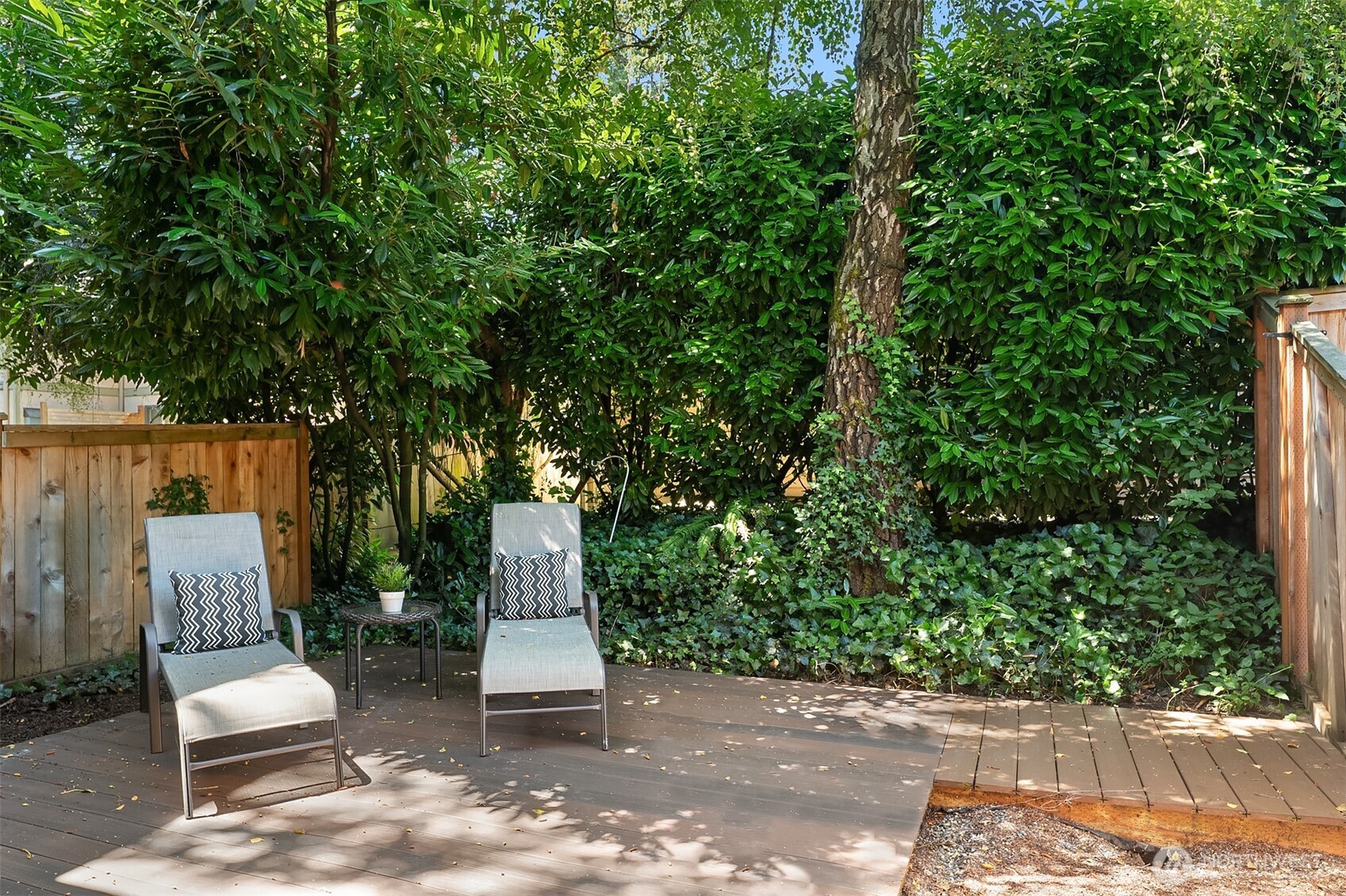 10037 Northeast 138th Place, Unit D7 Kirkland, WA 98034 - Photo 16 of 19