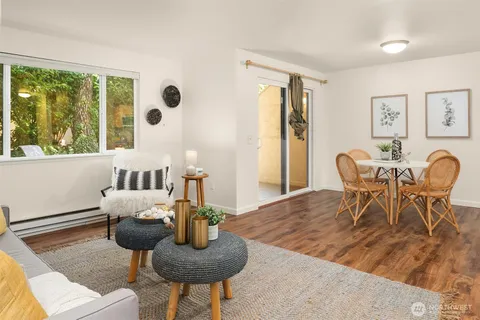 $445,000 | 10037 Northeast 138th Place, Unit D7, Kirkland, WA 98034