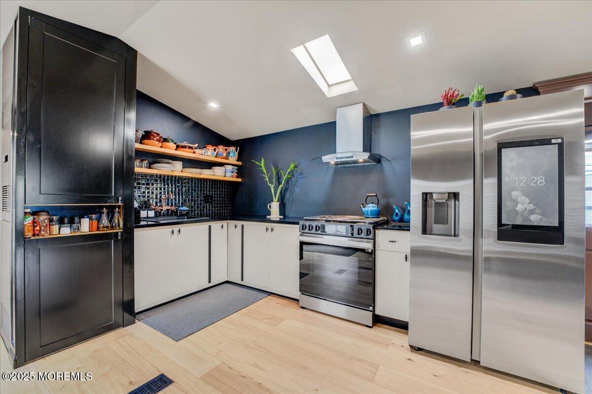 1820 State Rte 35, Unit 25 Wall, NJ 07719 - Photo 2 of 23 06-Kitchen