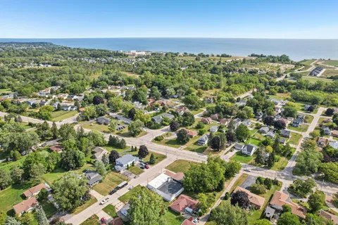 $699,900 | 9205 South Chicago Road, Oak Creek, WI 53154