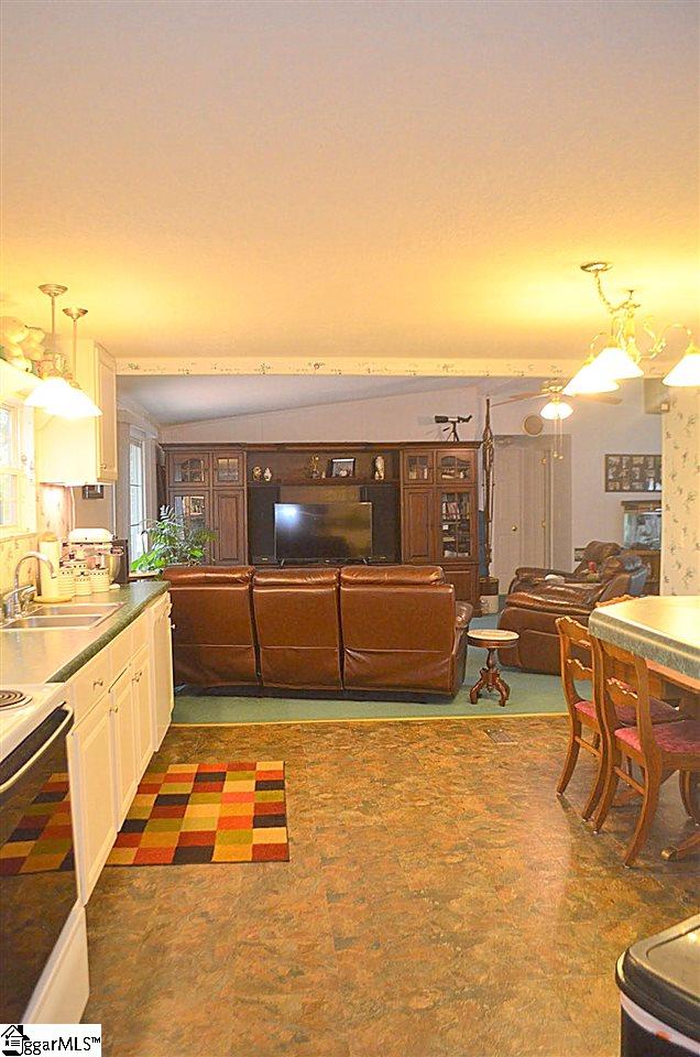 301 Cedar Falls Road Fountain Inn, SC 29644 - Photo 12 of 32 Gallery Image 12
