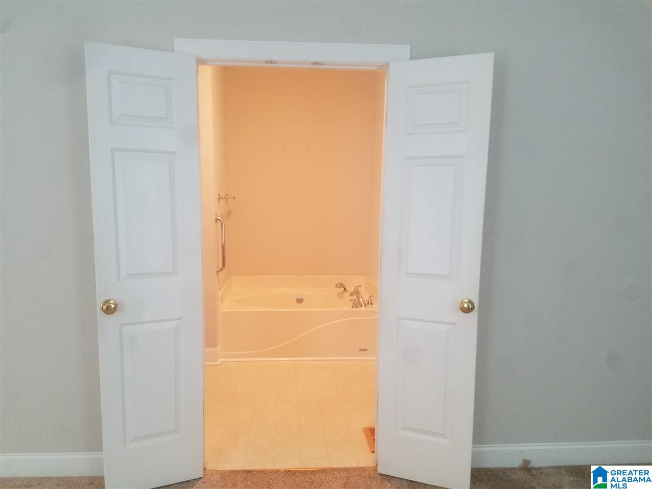 4836 15th Street Road Hueytown, AL 35023 - Photo 18 of 30