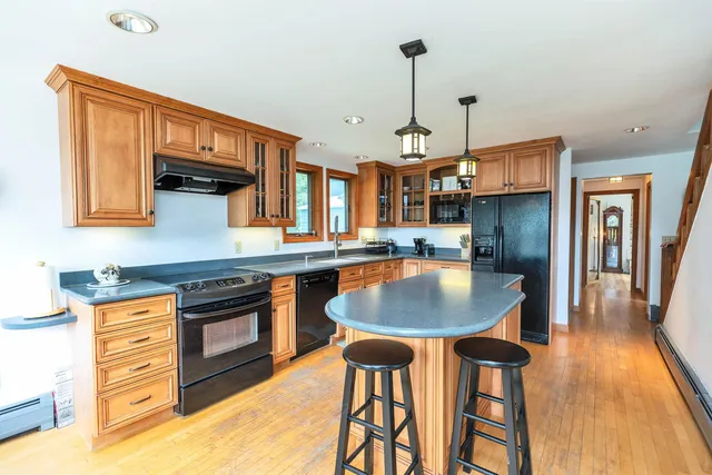 $549,999 | 213 Brush Brook Road, Dublin, NH 03444