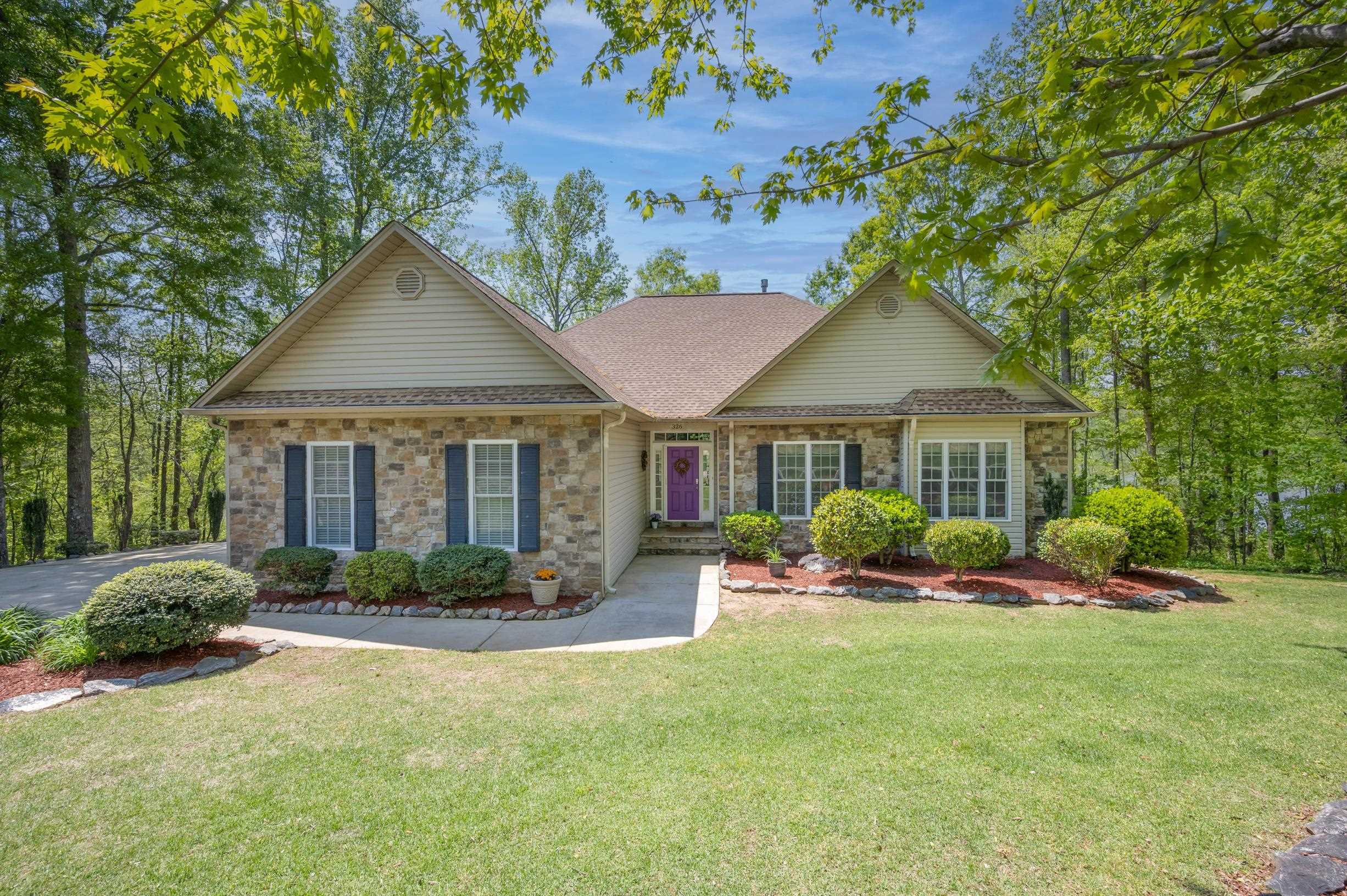 326 Tall Oaks Trail Inman, SC 29349 - Photo 1 of 45 Gallery Image 1