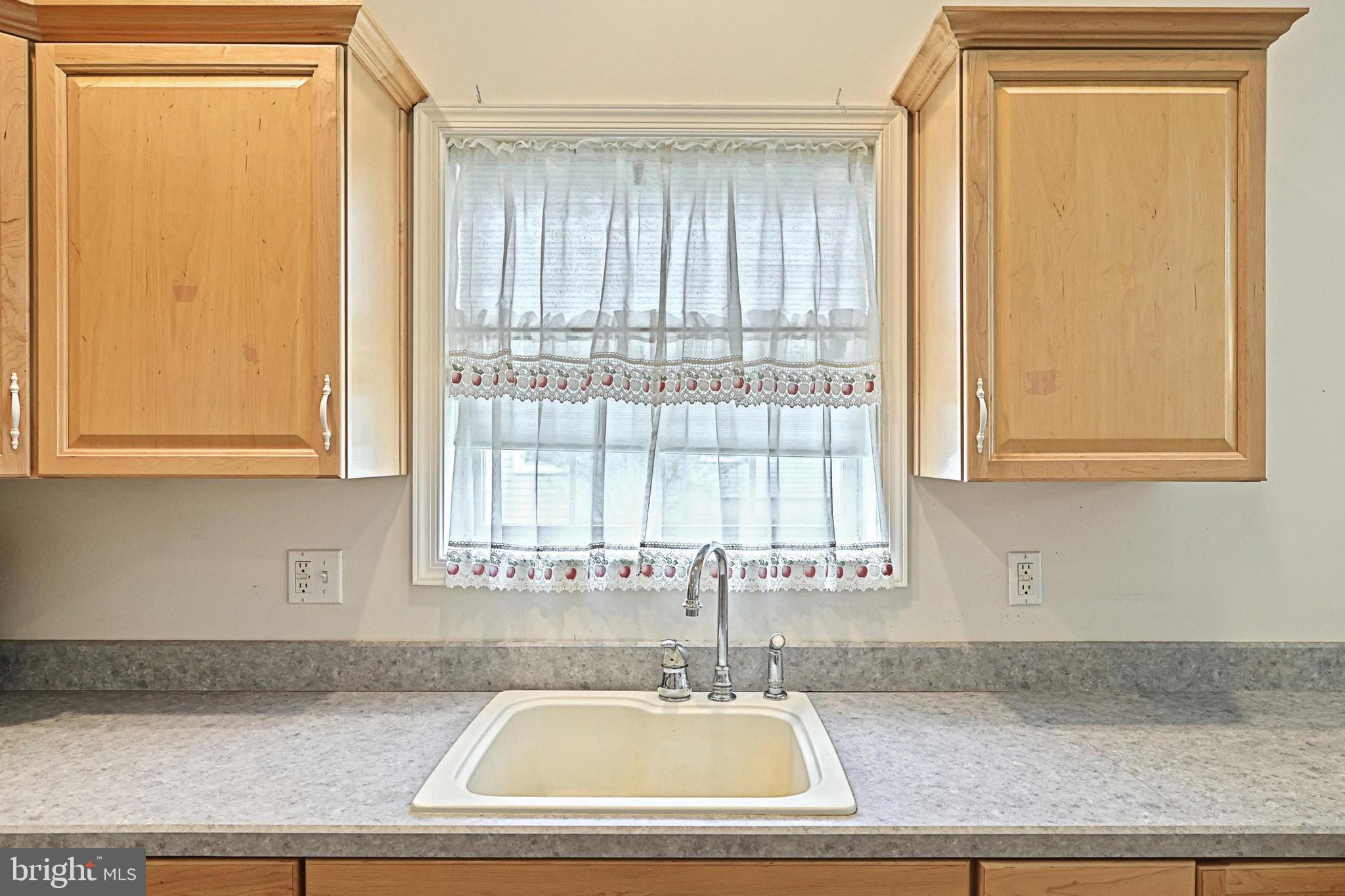 105 Beck Mill Road Hanover, PA 17331 - Photo 11 of 26 Kitchen