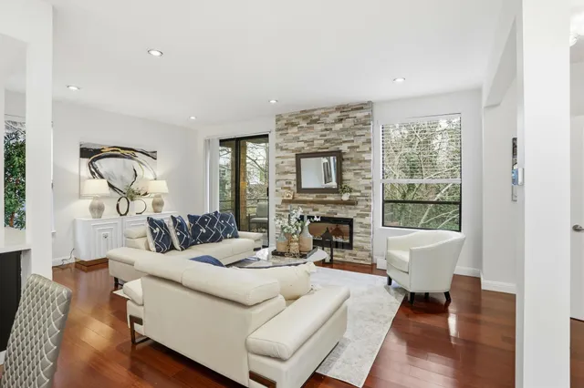 $1,999,000 | 10900 Lucky Oak Street, Cupertino, CA 95014