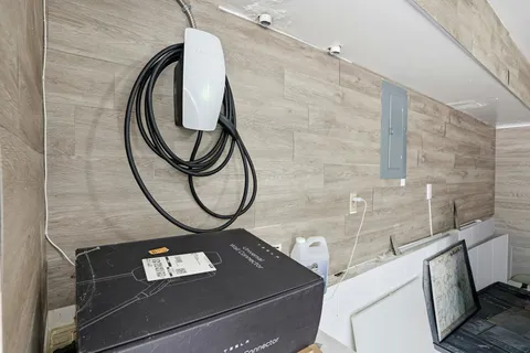 $1,999,000 | 10900 Lucky Oak Street, Cupertino, CA 95014