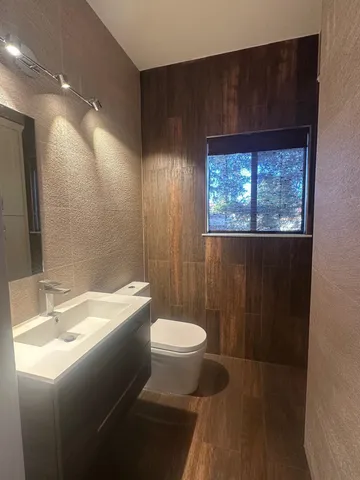 $1,999,000 | 10900 Lucky Oak Street, Cupertino, CA 95014