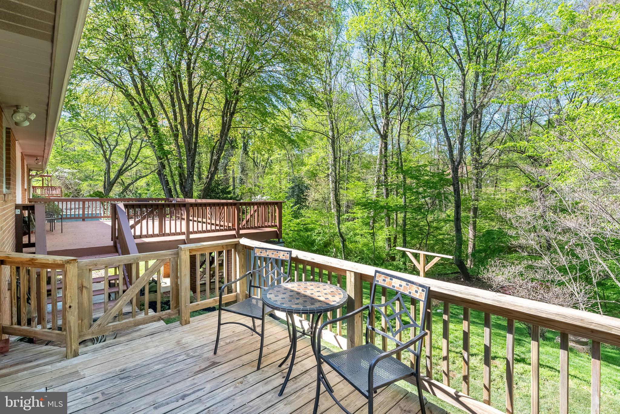 5610 Flag Run Drive Springfield, VA 22151 - Photo 4 of 30 Grilling Deck