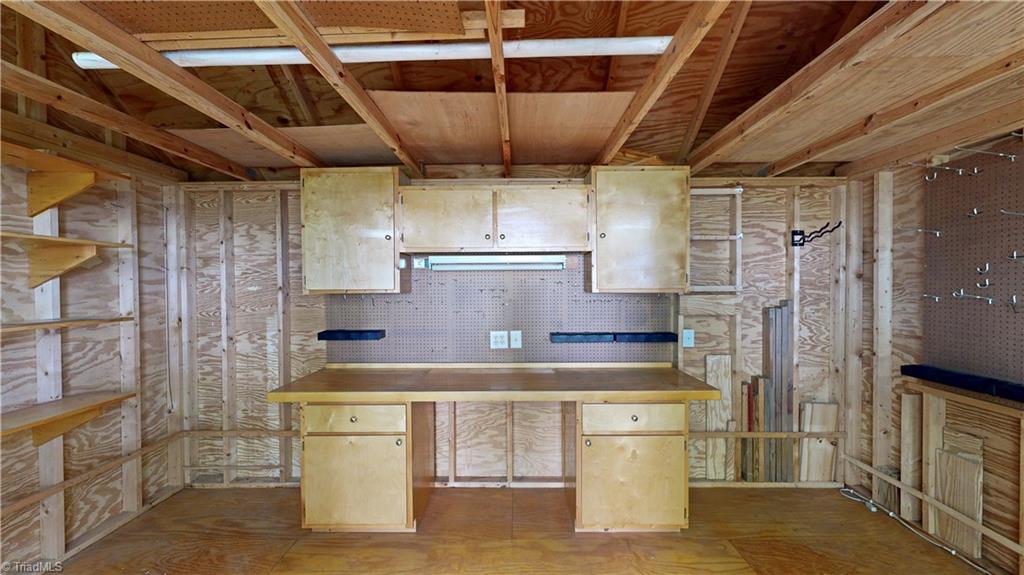 1711 Scarborough Road High Point, NC 27265 - Photo 30 of 33