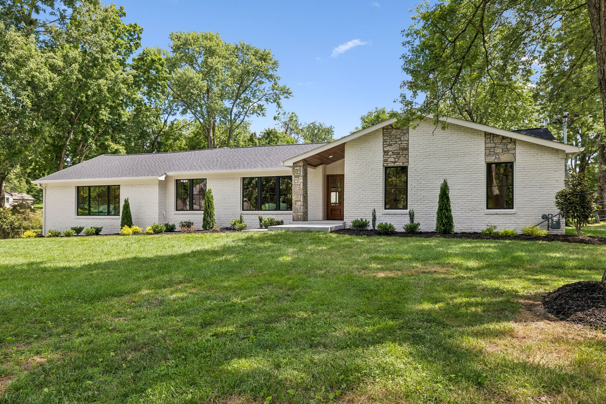 8011 Wikle Road East Brentwood, TN 37027 - Photo 2 of 82