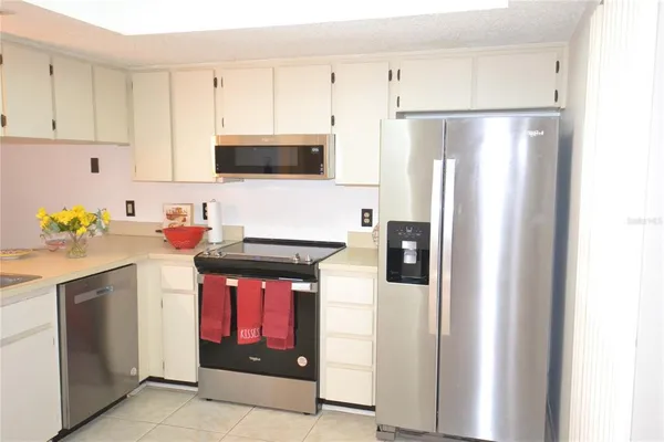 $1,550 | 7331 Greystone Drive, Hudson, FL 34667