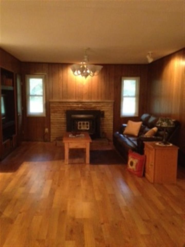 4490 North Thomas Road Bloomington, IN 47404 - Photo 3 of 21