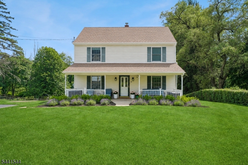 26 Longview Avenue Randolph, NJ 07869 - Photo 1 of 43