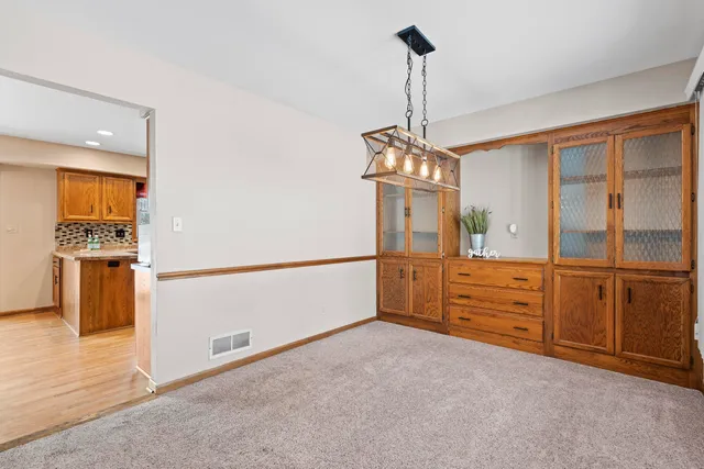 $549,900 | S14-w31855 High Meadow Lane, Delafield, WI 53018