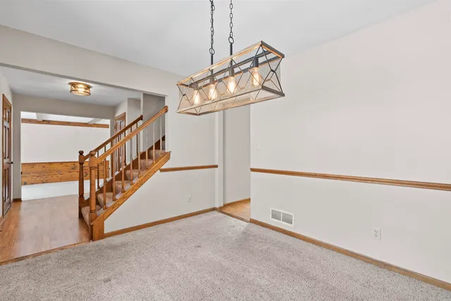 $549,900 | S14-w31855 High Meadow Lane, Delafield, WI 53018