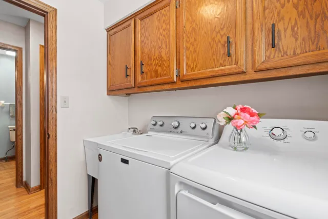 $549,900 | S14-w31855 High Meadow Lane, Delafield, WI 53018