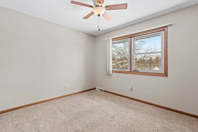 $549,900 | S14-w31855 High Meadow Lane, Delafield, WI 53018