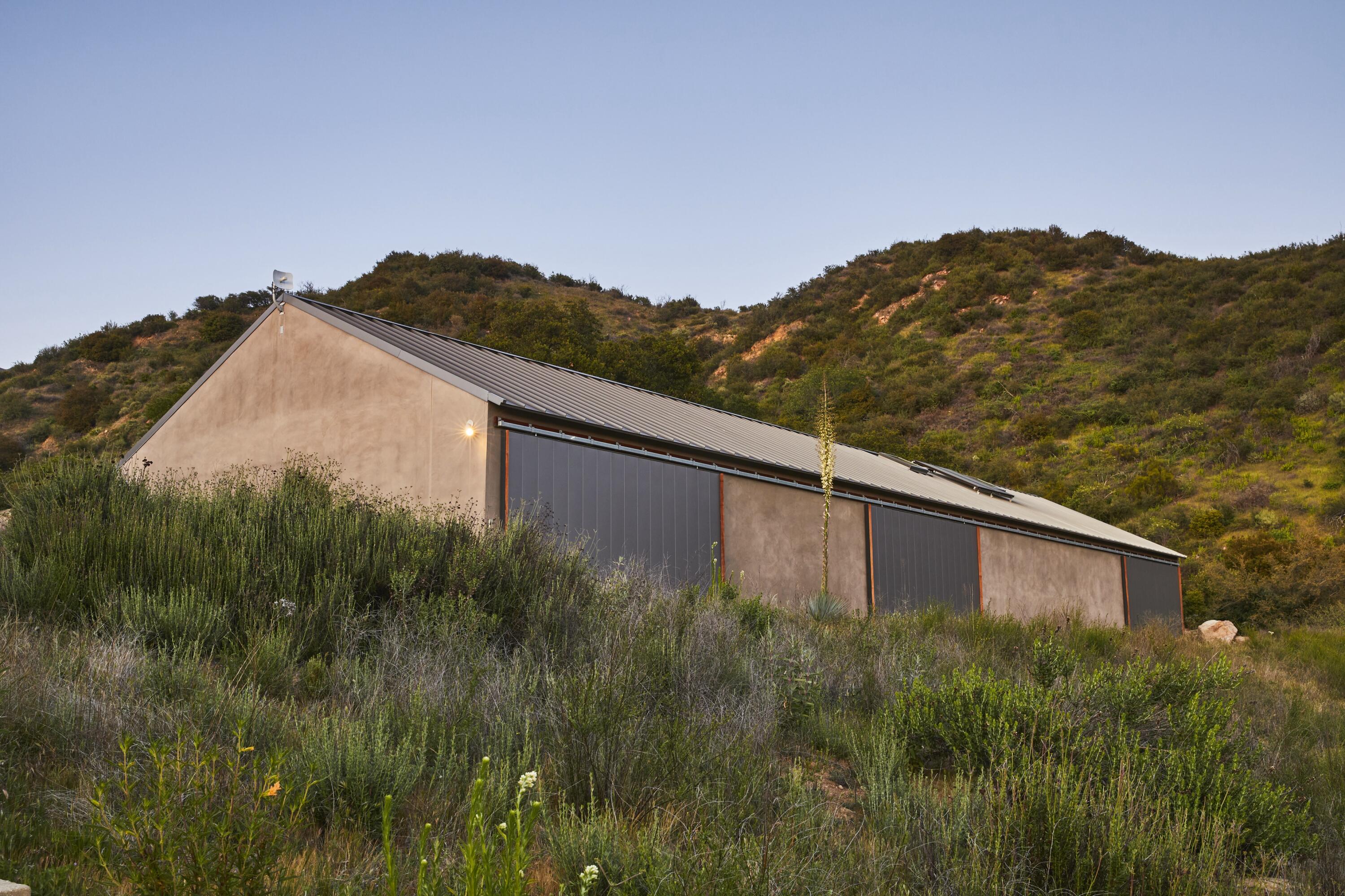 12179 Koenigstein Road Santa Paula, CA 93060 - Photo 5 of 43 38 2025_12179_Koeningstein_0272 _4K