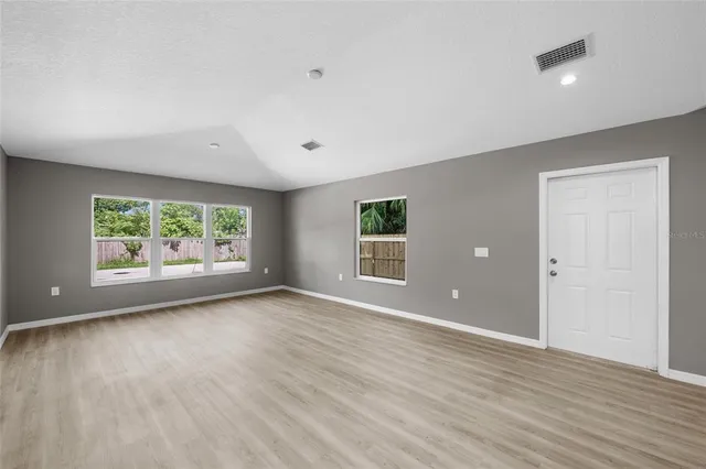 $399,500 | 3914 Walnut Avenue, Sarasota, FL 34234