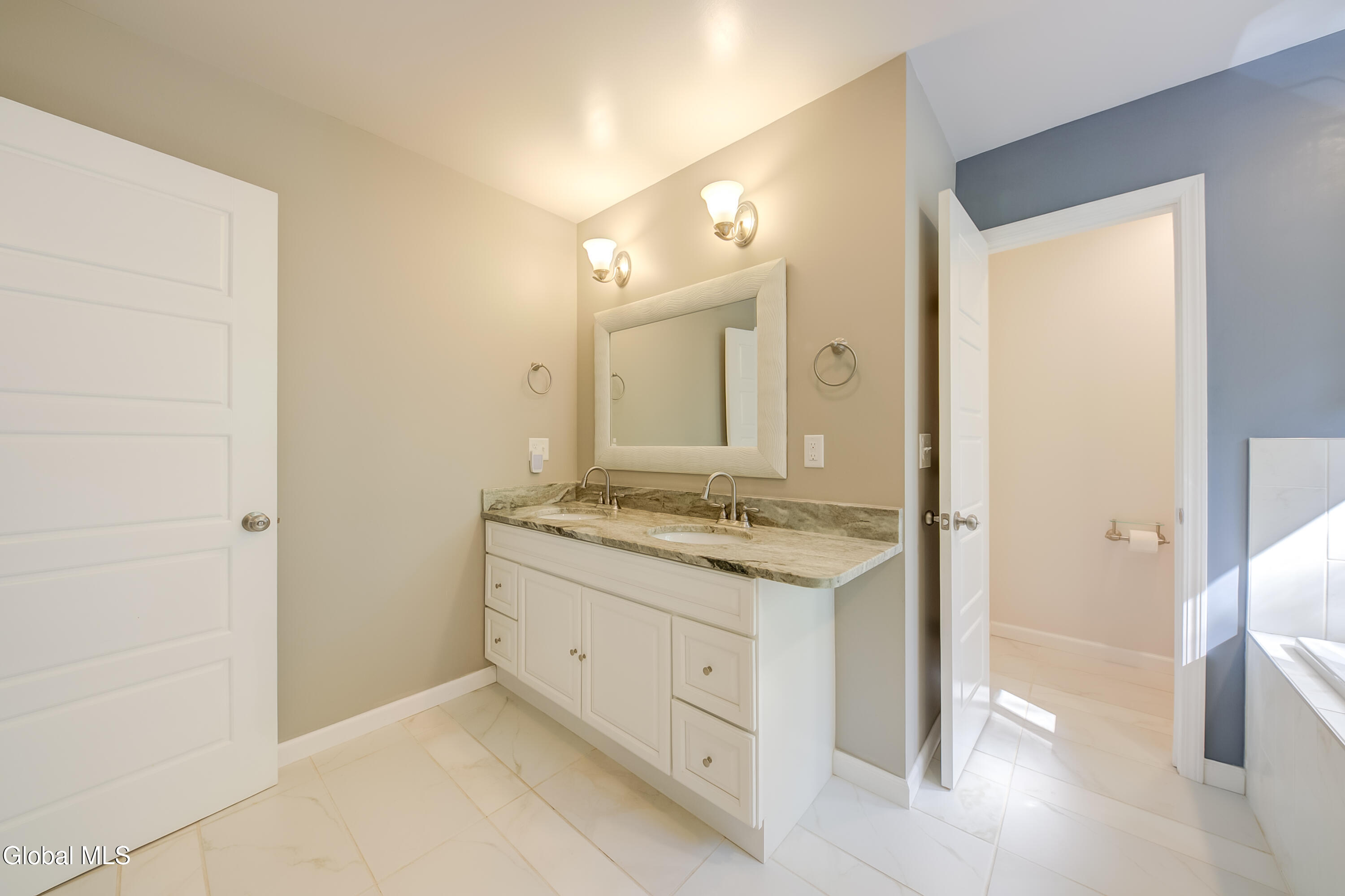 50 B Werner Road Halfmoon, NY 12065 - Photo 24 of 47 50B Werner-31