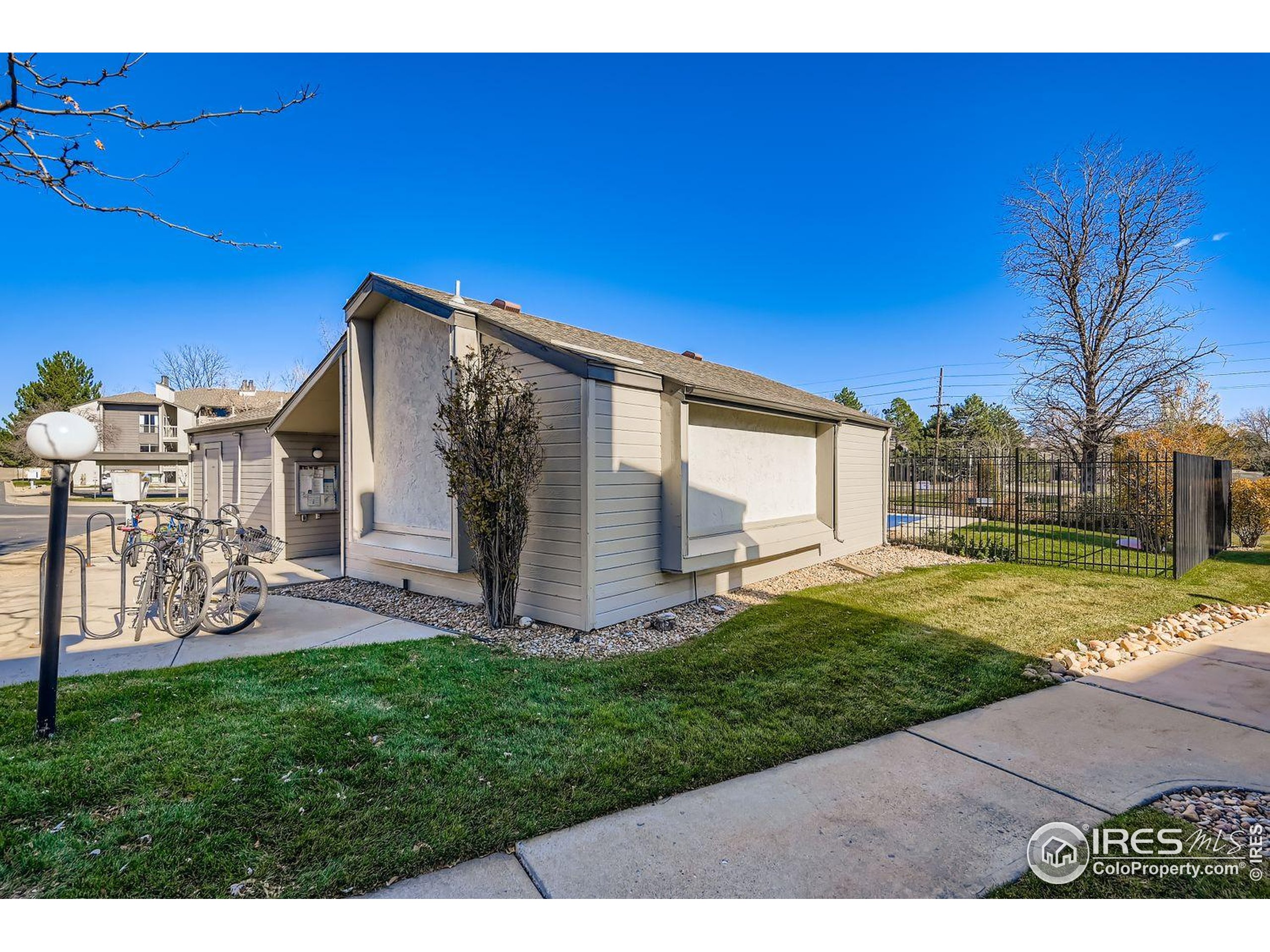 3565 28th Street, Unit 201 Boulder, CO 80301 - Photo 13 of 13 a view of a house with backyard