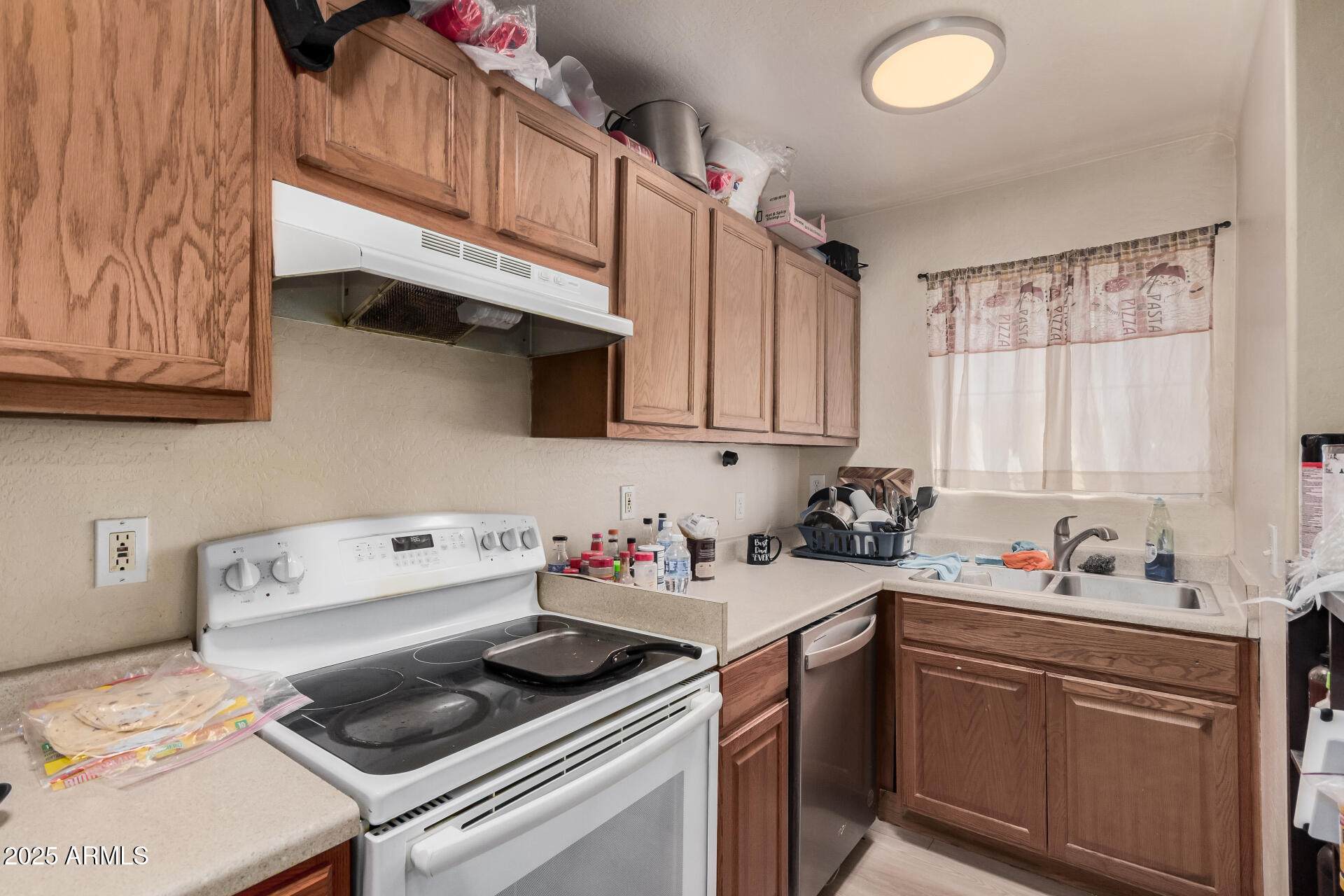 1802 West Sherman Street Phoenix, AZ 85007 - Photo 18 of 26 14 Sherman